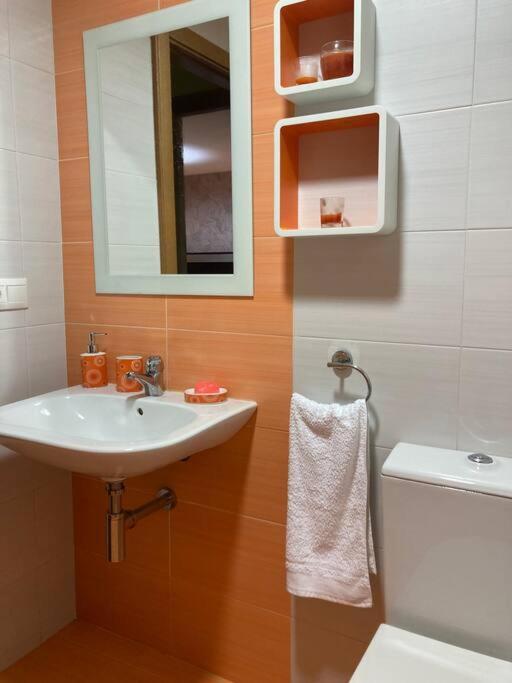 Apartment Hyp - Brincadeira